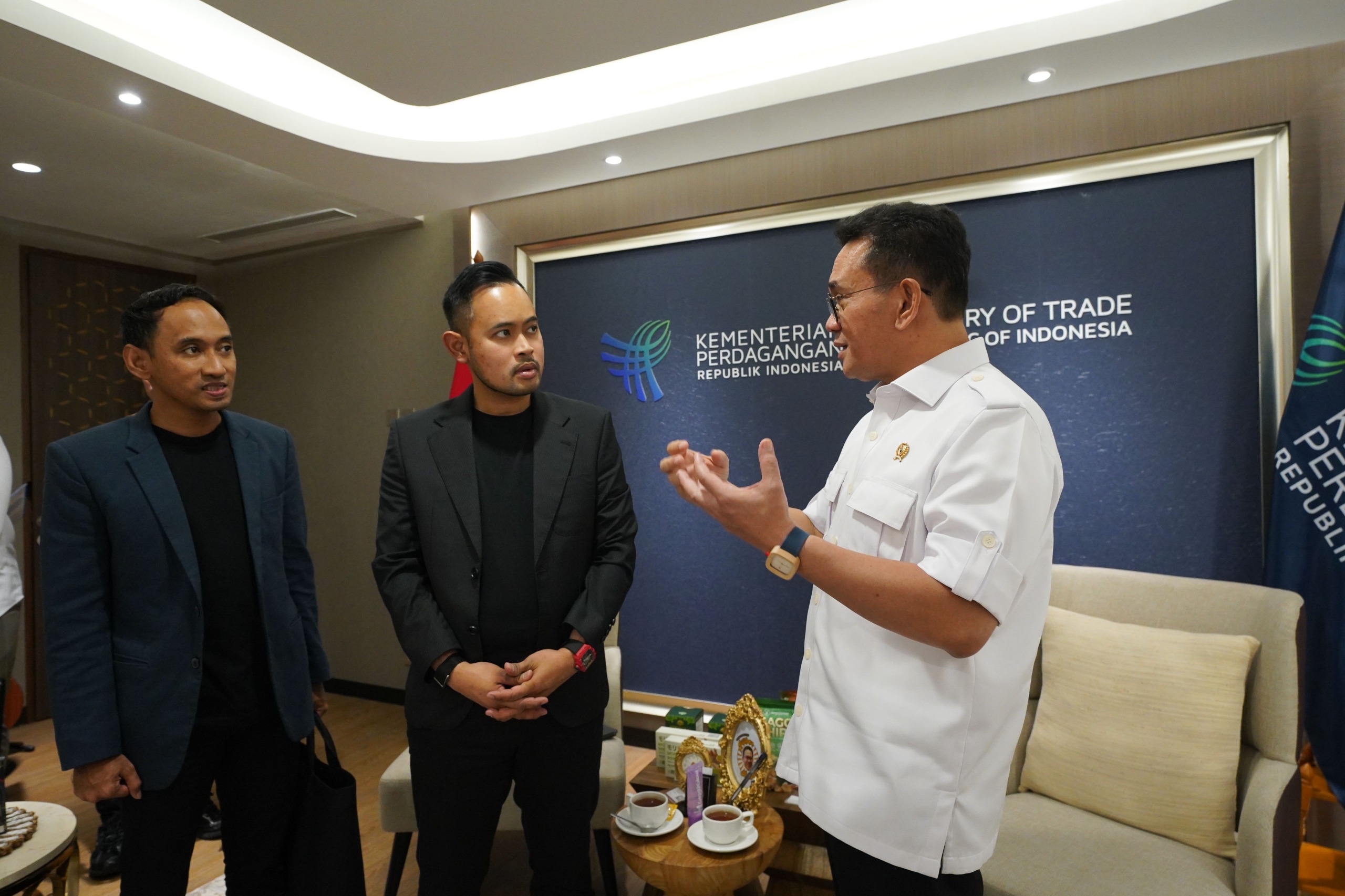 Mendag menerima Audiensi Waketum Kadin